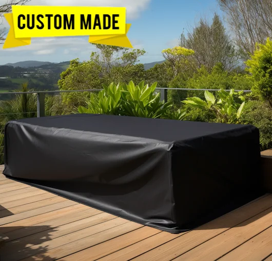 Outdoor table cover discount